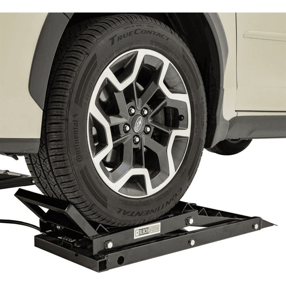 Black Widow 3,000 lbs. Hydraulic Underbody Access Car Lift with Ramp