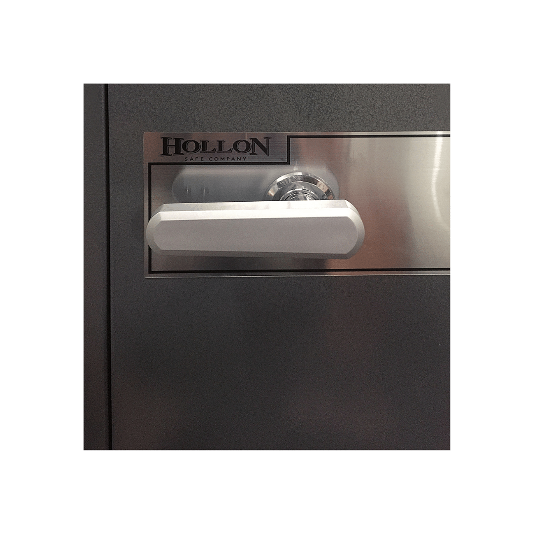 Hollon HS-750C 2-Hour Fireproof Office Safe handle closeup